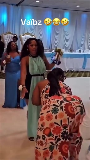 Tweaking gone wrong 😆 #omgpage #twerking #viralreels #tiktok #girl