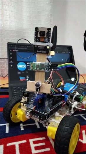 I Built a Smart Robot 🤖🔥 (Arduino + Camera!) #Arduino #shorts #arduino #robot #robotics