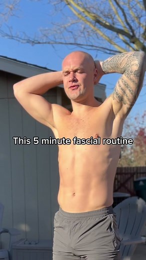This simple fascial routine has been a game changer for me. And all it takes is 5 minutes! If you make it your morning routine, your body will feel so much better for the rest of the day. I learned it from the fine folks at @humangarage They’ve got so much information on YouTube and a 28 day fascial maneuvers course for free! Absolutely worth the follow. Hit the link in their bio for more help. And if you’d like to work with me on moving better… Just DM the word “MOVE” to @thebarefootsprinter on