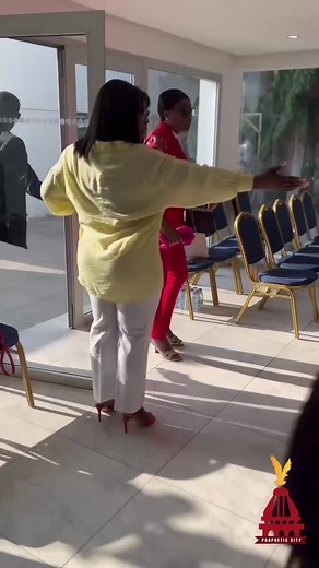 prophète Baba Uriel sur TikTok