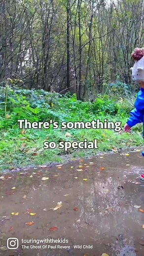 4 comments | Ah, the simple, wholesome joy of jumping in puddles ...