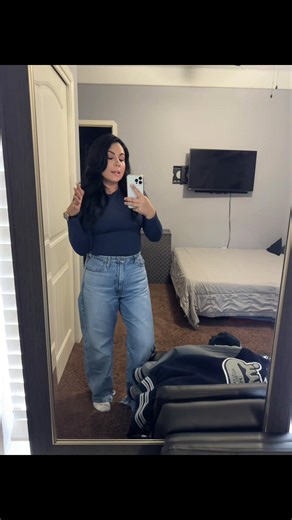 Organizing Clothes: A Fun Challenge!