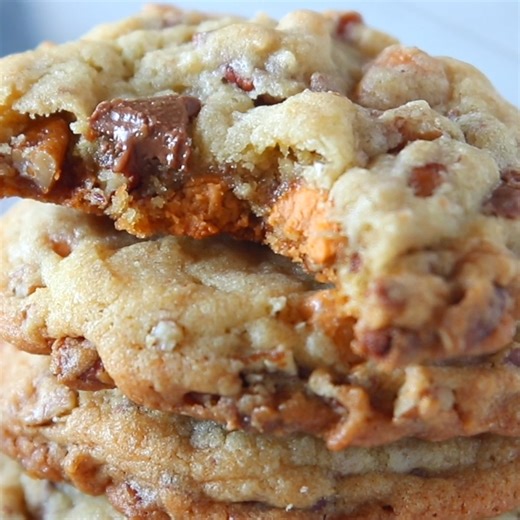 6K views · 74 reactions | *Recipe in Comments* Loaded Butterscotch Toffee Pecan Cookies are a sweet and chewy delight, packed with irresistible flavors for any time of day! | Melissa's Southern Style Kitchen | Facebook