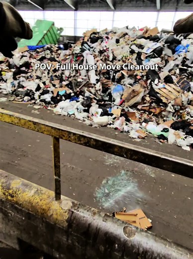 Full Move out Clean out! All big furniture had to go #junkremoval #junkhauling #donations