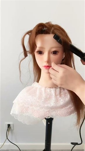 Unleash Your Modeling Skills at the Spring Festival Evening