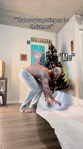 🎁🎁 | Chris Chilton