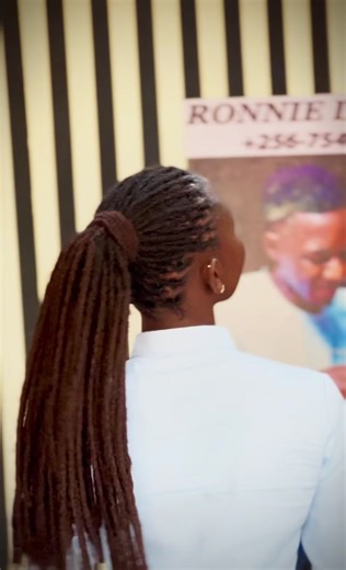 RONNIE LOCS UG (@ronnielocsug)’s videos with original sound - Clovie Lyrics