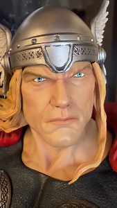 First day of December! Look what I got! 😱 Shout out to Legendary Beast Studios for this MASSIVE Thor Statue! Grabe ‘yung details! Amazing addition to your collection! Ano kaya susunod..? 🤔 | Michael V.