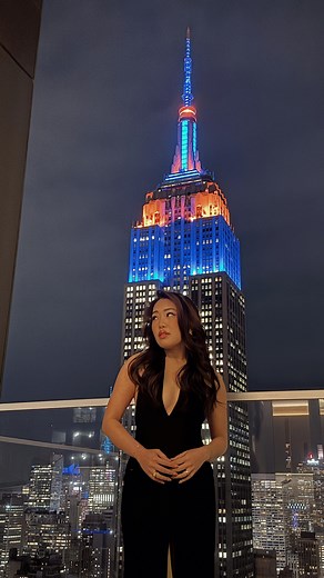 Dasom Lee | testing the world's first robot butt massage?! 🧐🤖 —📍@letsaescape inside @hardrockhcac you can book a robot massage in NYC (inside... | Instagram