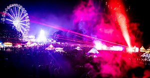 Neue Rock-Bühne: Diese Bands und Künstler kommen zu Rhein in Flammen in Bonn