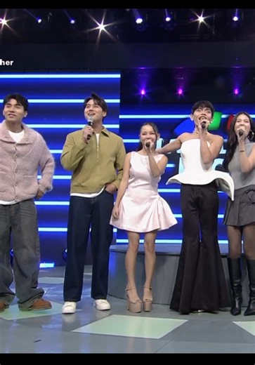The Secrets of Hotel 88 Cast Visits It's Showtime!