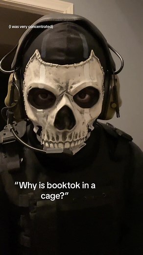 I love booktok #ghost #cod #mw2 #simonriley #wipcosplay #callofduty #codmw2 #modernwarfare2 #ghostcod #ghostcodcosplay #simonghostriley #codghost #ghostcosplaymw2 #booktok