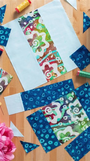 🌅 Daybreak from our new book Weekend 3-Yard Quilts! This beginner-friendly quilt uses easy strip piecing and stitch-and-flip techniques to create a fresh, beautiful design that comes together fast—perfect for a relaxing weekend project. 🧵✨ Find the pattern in Weekend 3-Yard Quilts! FabricCafe.com #FabricCafe #Weekend3YardQuilts #3YardQuilts #QuiltTok #Quilting