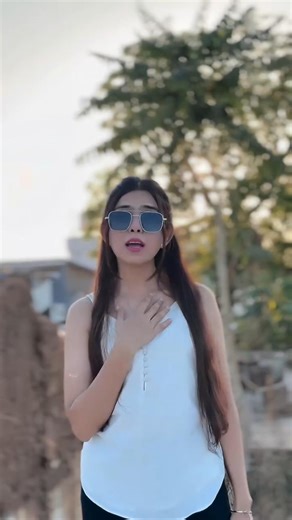 new gujarati status ll new rakesh barot song ll #funny #trending #gujarati #shorts #love #song #fun