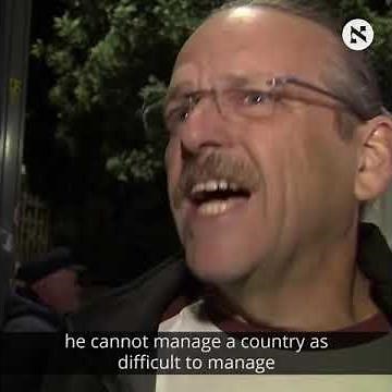 How the protest movement against Netanyahu went from a few dozen to tens of thousands