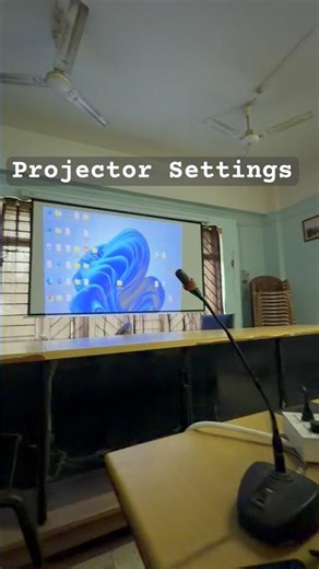 Windows 11 में Computer और Projector Connect कैसे करें? | Duplicate & Extend Display Settings