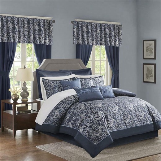 Regency Heights Elegant 24 Pieces Bed In A Bag Bedding Comforter Set,Faux Silk Comforter Jacquard Paisley Design Matching Curtains Down,All-Season Essentials Home Textile For Queen-King-California King Size,Christmas Thanks Giving Gift | SHEIN USA