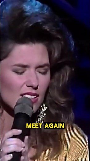 Shania Twain - Blue Eyes Crying In The Rain live 1993 #80smusic # country music