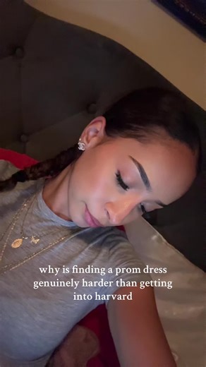 i wish i could get a free bag of chippsssuhhh