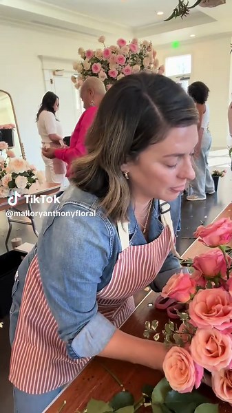 Floral Workshop Day 2 at Donovan Manor