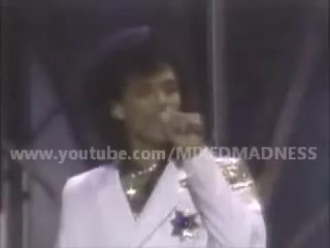 El DeBarge Who's Holding Donna Now (LIVE)