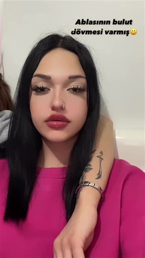 Bulut Dövmesi ve Anlamı Üzerine Derinlemesine