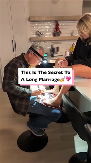 My dad does my mums pedicure every week! This is the secret to a long marriage 💅💖 #fblifestyle #marriage #love #husband #pedicure | Four Nine