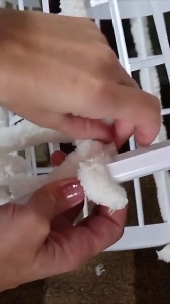 Transform a laundry basket into designer Christmas decor!