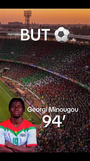Le Burkina Faso n’a jamais lâché. Même si les Étalons avaient ouvert le score grâce à Lassina Traoré, le but a finalement été refusé pour hors-jeu.Mais dans un scénario totalement fou, le Burkina Faso a arraché la victoire dans le temps additionnel, avec deux buts inscrits à la 94e puis à la 97e minute.Beaucoup d’émotions tout au long de ce match, mais au final, une très belle victoire pour les Étalons. On avait annoncé un score de 2-0, le résultat final est de 2-1 : on n’était finalement pas si