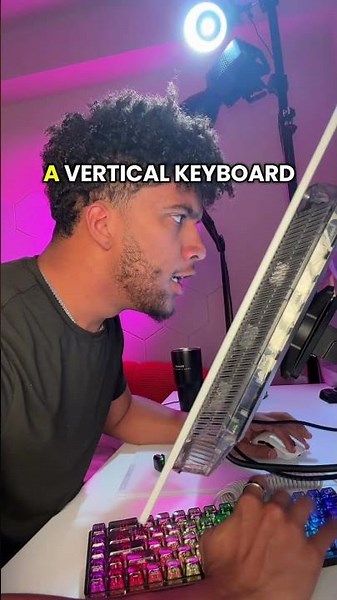 What your keyboard/monitor position says about you.. #carterpcs #gaming