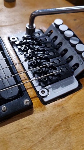 Tagima T-Zero Special — A Superstrato Brasileira de 27 Trastes Criada para Alta Performance!