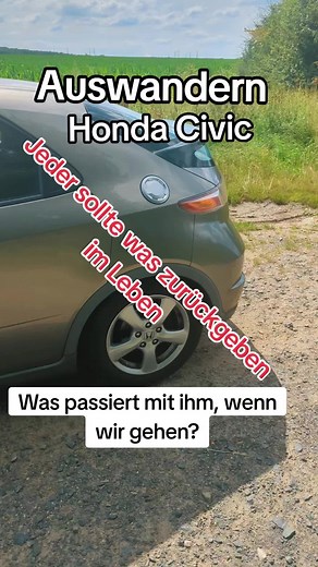 Thema auswandern und meine Autos bitte bis zum Ende schauen. WIr sind der Meinung, jeder sollte im Leben was zurückgeben. Der Wagen wird verschenkt, an einen sehr lieben Menschen, der uns sehr am Herzen liegt 💓💓💓 Also bitte keine Anfragen mehr für das Auto. Gruss Andreas und Nicole #foryoupage #tiktok #foryou #fyp #auswandern #glücklich #familie #deutschland #herzensmensch #honda #auto #verschenken