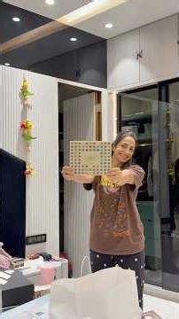 Unboxing all my bday gifts 🎁