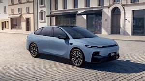 零跑B01全球首秀