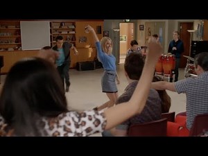 Happy - Glee Cast - Gwyneth Paltrow, Matthew Morrison, Kristin Chenoweth, Darren Criss, Amber Riley