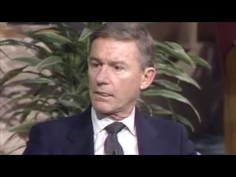 Roddy McDowall talks about Elizabeth Taylor, Robert Wagner, Cary Grant and many others.