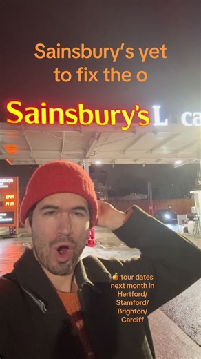 Ivo Graham (@ivograham)’s videos with Down on the Floor (Vox) - Ah2