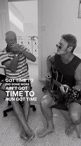 It’s time to kick off the weekend with another Black and White Shorts session, featuring a special guest appearance by Ness’s Dad, aka ‘Cliffy,’ on the harmonica🎶 We’re bringing you the classic 1954 hit, “This Ole House”. You’ll be tapping your feet and singing along to this one as the festive fun continues. Craig x | Craig McLachlan
