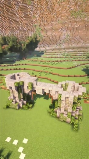 Watch This Structure Build ITSELF in Minecraft 😱 #shorts #minecraft