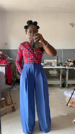 Structure on top, drama at the bottom 🔥Tailoring that speaks before you do.