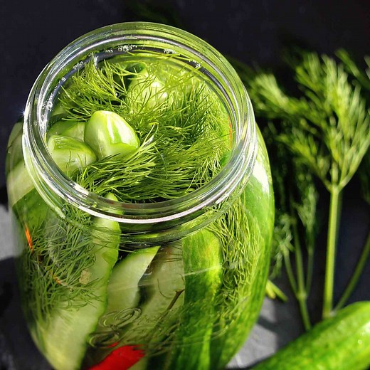 How to Make Homemade Pickles