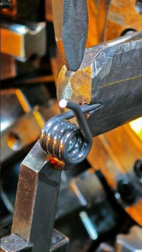 The bending process of spring products- Good tools and machinery make work easy