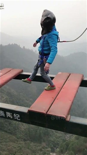 Jumping From Valley: ASMR Valley Jumping #BungeeJumping #ExtremeChallenge