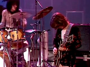 🔥Mick Taylor SOLOS! 🔥 With the Jack Bruce Band performing "Without A Word" on The Old Grey Whistle Test! Jack Bruce - Vocals & Bass Mick Taylor - Guitar Ronnie Leahy - Piano & Organ Carla Bley - Keyboards Bruce Gary - Drums | Tommy Bolin Archives