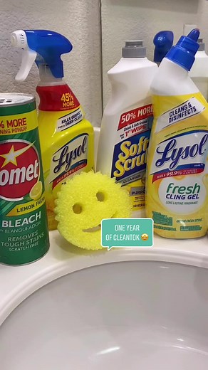 one year ago i posted my very first cleaning video! today i'm recreating it, but better 🤩 #cleantok #lysol #comet #softscrub