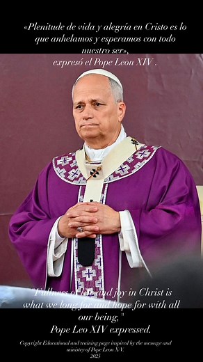 On November 2, the Feast of All Souls, Pope Leo XIV celebrated Mass at Rome’s historic Verano Cemetery — a vast burial ground where thousands of faithful rest — to honor and pray for the departed. Before the liturgy, the Pope placed a bouquet of white roses on one of the tombs, a gesture of tenderness and remembrance. In his homily before more than 2,000 people, Pope Leo spoke about the Christian hope in eternal life, reminding the faithful that death is not the end, but a passage toward reunion