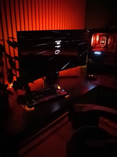 🔥What do you think about this colour scheme? fire or na?#techtok #gamingsetup #setuptour #techtips