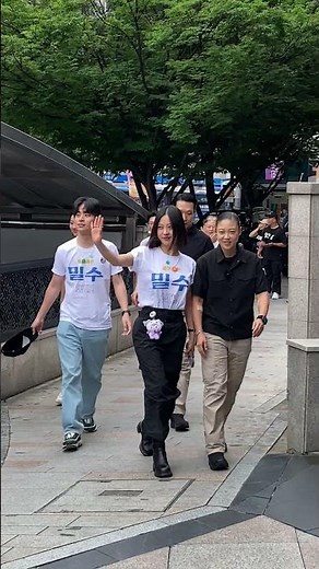 현장영상)오늘자 김혜수, 조인성, 염정아, 박정민 영화 밀수 무대인사 CGV 아카데미점 출근길 영상