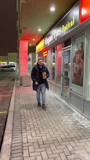 Lazeez review 😜 #shawarma #fyp #fyp #foodreview #viral #toronto #torontoeats #toronfomans