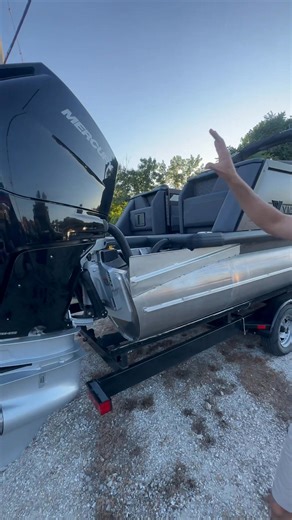 5K views · 102 reactions | Come see us at the Lake of the Ozarks Shootout Street Party on the Strip!!  We’ve got this  twin 400 HP dual windshield tower Diamante on display with our AMAZING partners from Big Thunder Marine!! Come pick up some free Viaggio giveaway items and enter to win this 48 Roadie Wheeled Yeti Cooler!  ViaggioPontoonBoats.com #ViaggioPontoons #LakeOfTheOzarks | Viaggio Pontoon Boats | Facebook